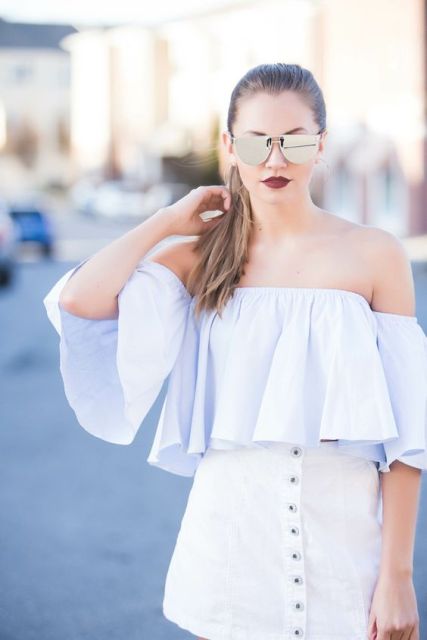 20 Airy Ruffle Shirt Ideas For This Summer - Styleoholic