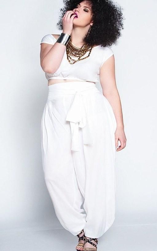 All-White Plus Size Outfits
