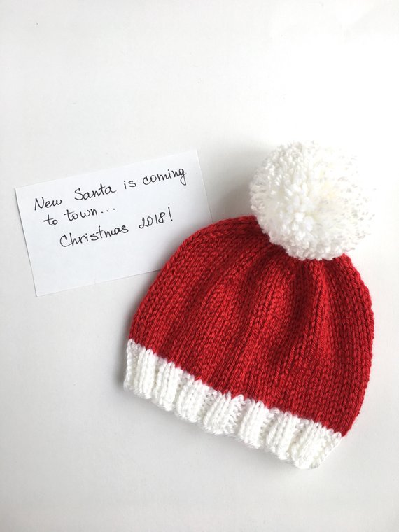 Hand knitted Newborn Santa hat with mittens, Knitted baby Santa hat