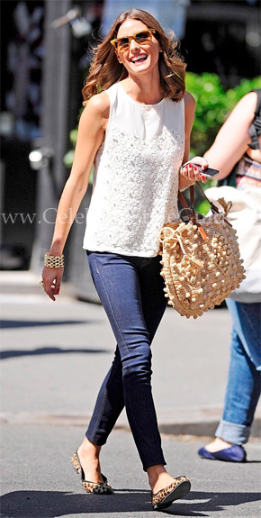 Get Olivia Palermos Pulled-Together Spin On Everyday Jeans With A