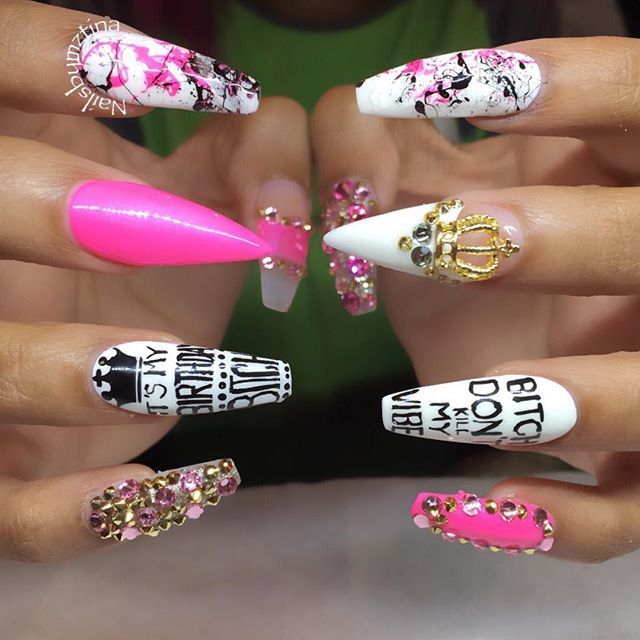 Instagram media nailsbymztina - Birthday nails for the lovely