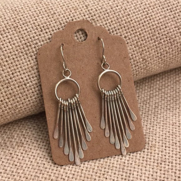 Boutique Jewelry | Boho Chic Dangle Fringe Earrings Silvertone