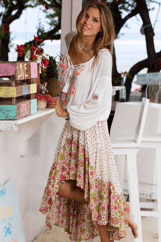 Check out the 15 most beautiful boho summer dresses for you to try