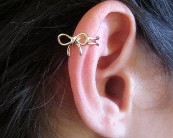 Bow ear cuff | Etsy