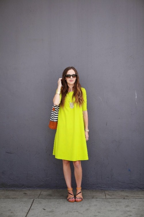 Bright And Pretty DIY Summer Swing Dress - Styleoholic