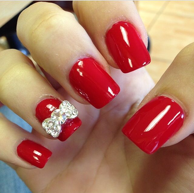 Red Christmas nails with rhinestone bows! Love them! ?? | Nails