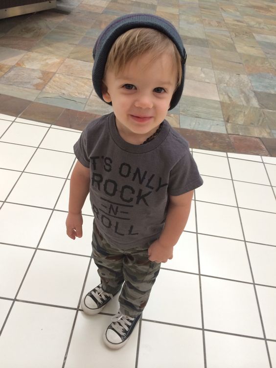 16 Stylish Converse Spring Outfits For Small Boys - Styleoholic