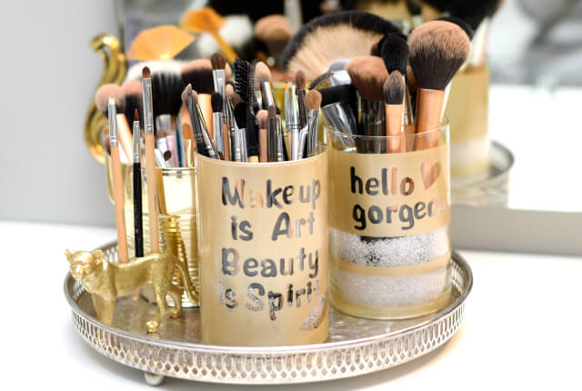 DIY Gold Quoted Makeup Brush Holders - Everyday Theresa