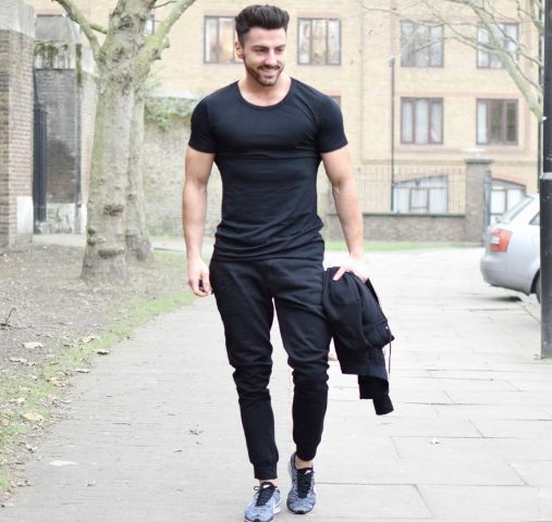 22 Cool Men Outfits With Jogger Pants - Styleoholic