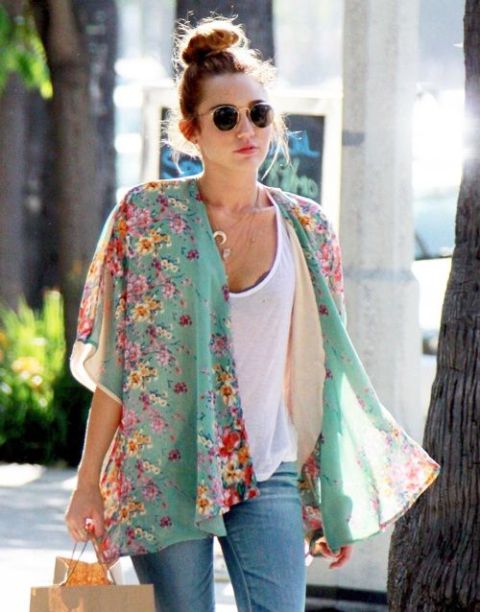 Picture Of Cool Outfits With A Kimono Jacket For This Summer 3