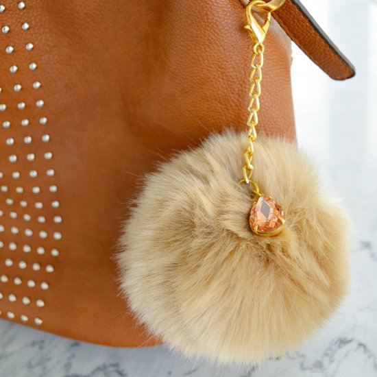 diy faux fur bag charm | craftgawker