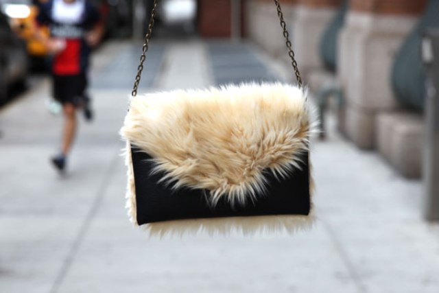 Picture Of Chic DIY Faux Fur Clutch 3