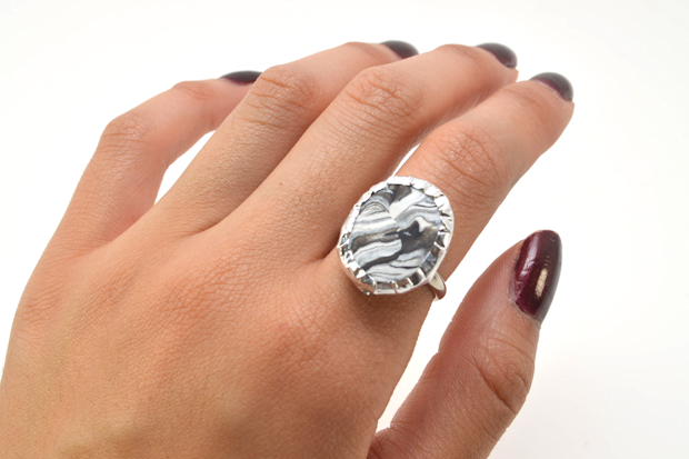 eHow diy: Faux Marble Ring - Wild Amor