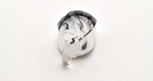 Picture Of Elegant DIY Faux Marble Ring 6