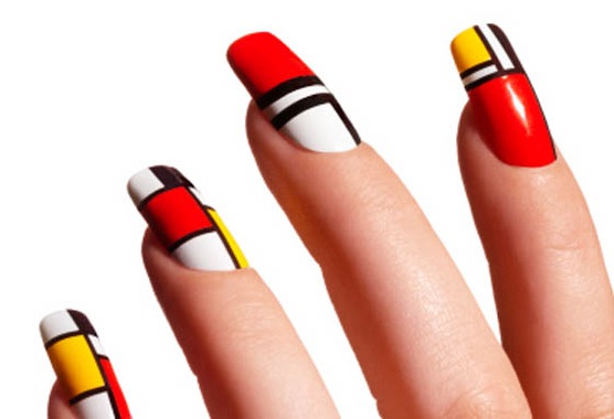 DIY:Geometric nail art | One Click Beauty Care
