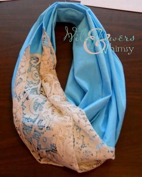 DIY Tutorial: DIY Infinity Scarf / linen + lace infinity scarf