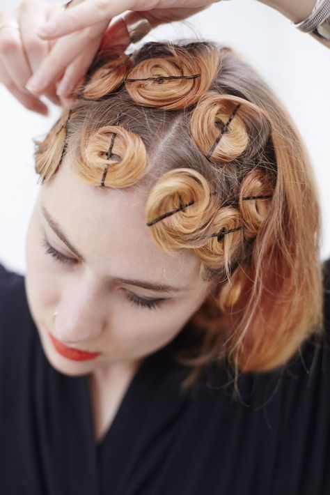This Easy DIY Proves Anyone Can Do Pin Curls Like a Pro | hairstyles