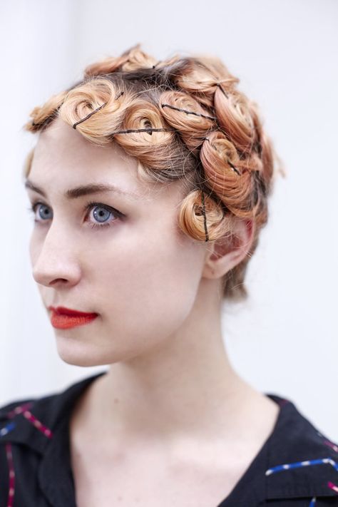 This Easy DIY Proves Anyone Can Do Pin Curls Like a Pro | Hair