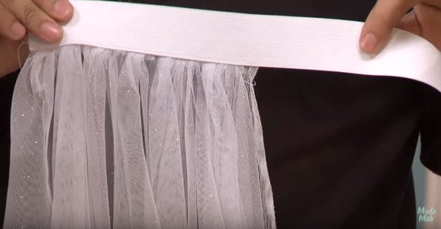 Pretty DIY Tulle Skirt That Will Make You Look Stunning | Sewing