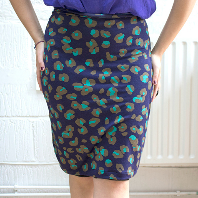 How to Make a Beautifully Easy Stretch Pencil Skirt