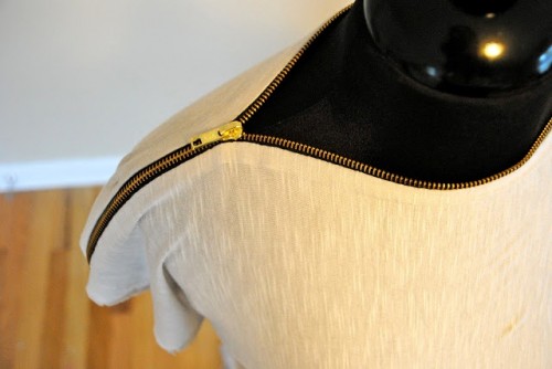Original DIY Zipper Shoulders T-Shirt - Styleoholic