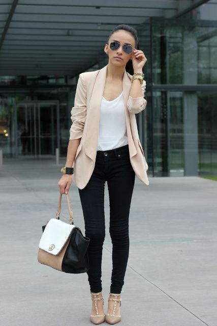Picture Of Comfortable Fall Outfits With Trendy Long Line Blazers 10