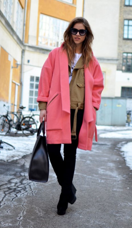 Street Style: Oversized Pink Coats For Women 2019 | Become Chic