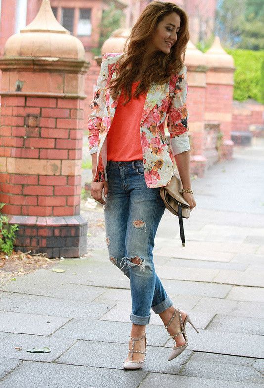 Floral Blazer Outfits