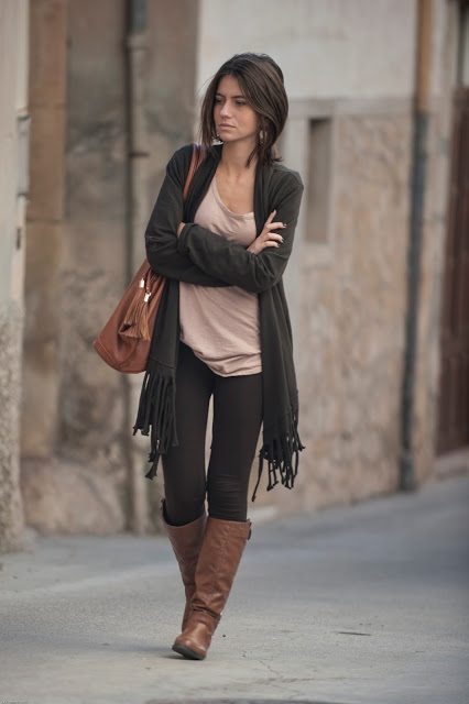 Outfit Inspirations : What to Wear With Brown Boots - Be Modish