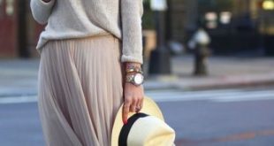 17 Fabulous Ways To Wear Full And Sassy Maxi Skirts This Fall