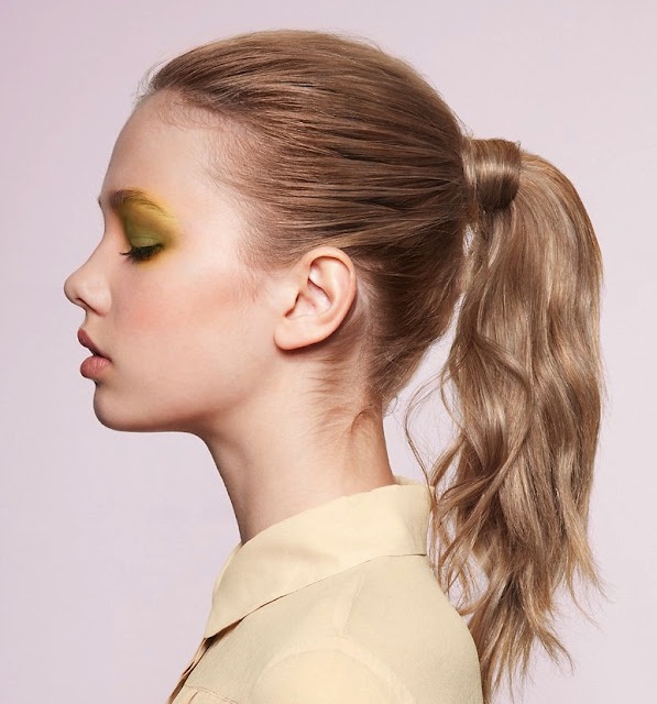 8 Hairstyle Ideas For Your Work Christmas Party