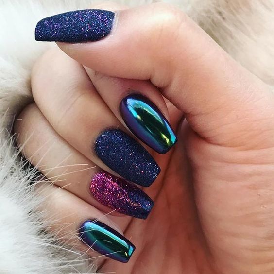 Galaxy-Inspired Glittery Nails Design