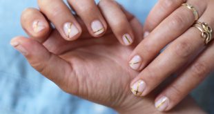 DIY Gold Striped Nails u2013 Honestly WTF