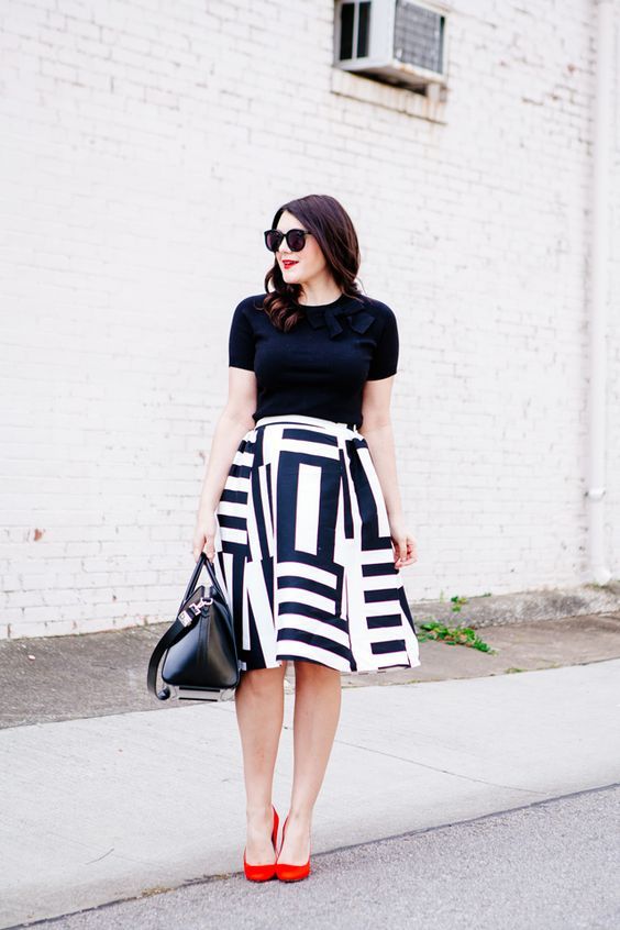 21 Eye-Catchy Girl Work Outfits For Spring And Summer - Styleoholic