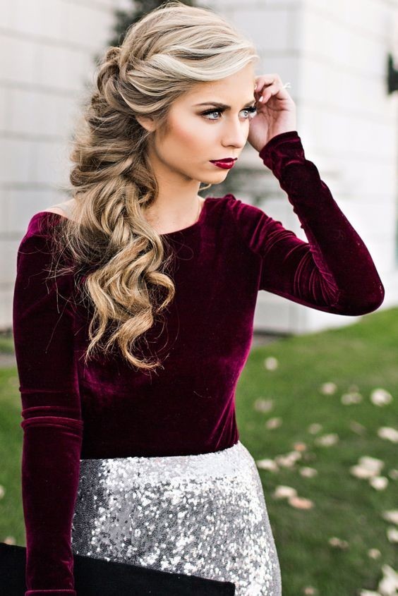 18 Elegant Hairstyles for Prom 2019