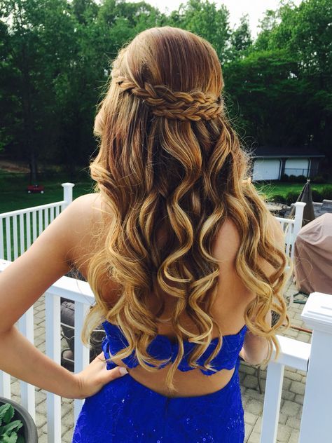 Gorgeous Prom Night Hairstyles