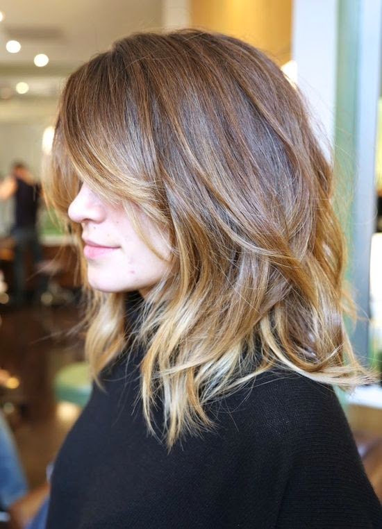 Hairstyles and Women Attire: The Top 5 Haircuts for Women in Their 30s