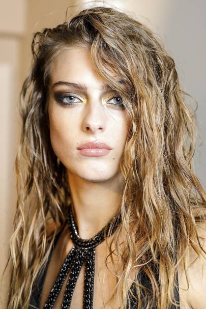 Hairstyles For Long Hair: Long Hair Trends, Ideas & Tips 2018