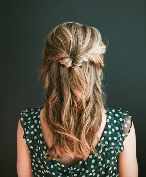 Easy DIY Topsy Half Up Hairstyle For Valentine's Day Dinner
