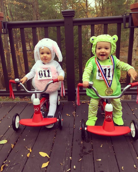 21 Halloween Costume Ideas For Twins | CafeMom