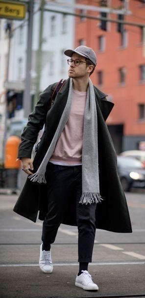 Fall combo inspiration with a gray scarf pink sweatshirt white t