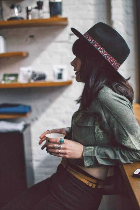 Fashion style inspiration - hat obsession - hipster | STYLE INSPO