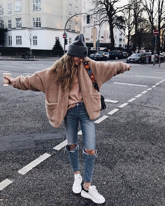 15 Awesome Hipster Girls' Outfits For Winter - Styleoholic