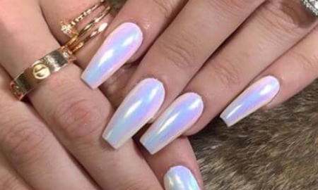 Amazing 20+ Holographic Nails Designs with pictures