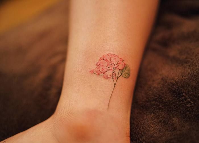 20 Splendid Hydrangea Tattoo Designs | Floral Tattoos | Tattoos