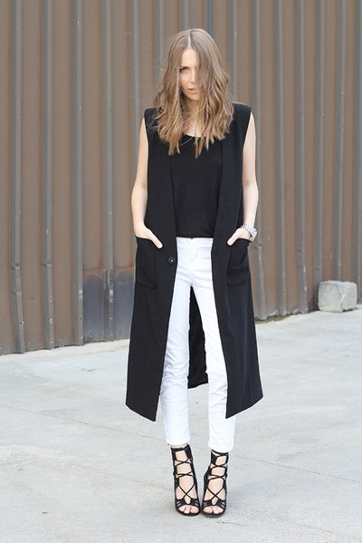Fall Outfit Ideas: How to Wear Black and White - Glamour