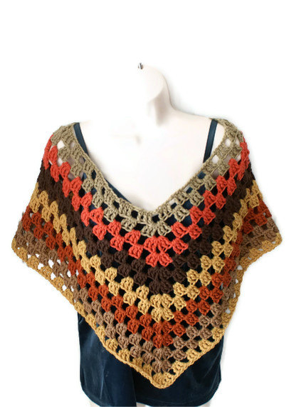Womens Poncho, Autumn Poncho, Crochet Capelet, Autumn Fashion Wrap