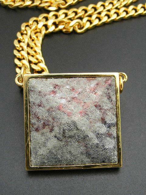 $78 Vince Camuto *Blow Up* Gray Pyramid Leather Pendant GT Necklace
