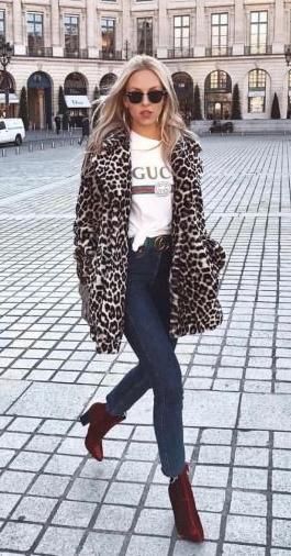 leopard print faux fur coat. street style. | Style Inspiration