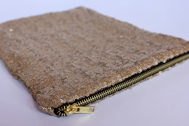 Picture Of Stylish DIY Lined Sequin Clutch With Zipper 9